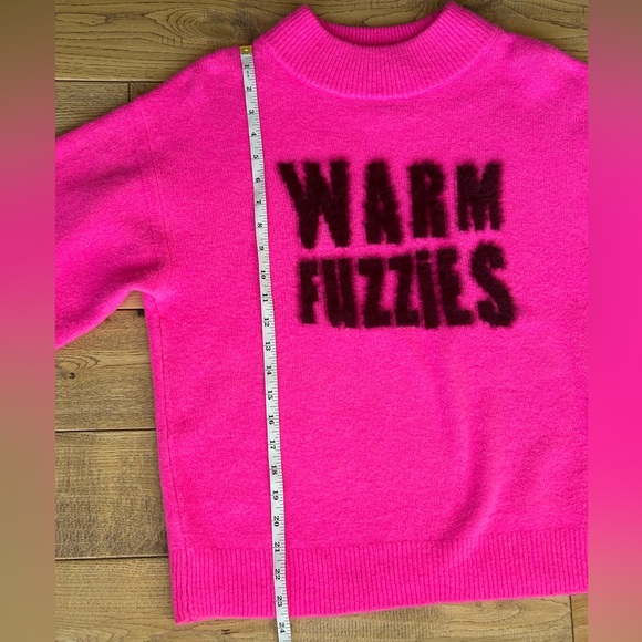 A New Day Warm Fuzzies Graphic Sweater size Medium - Picture 12 of 13